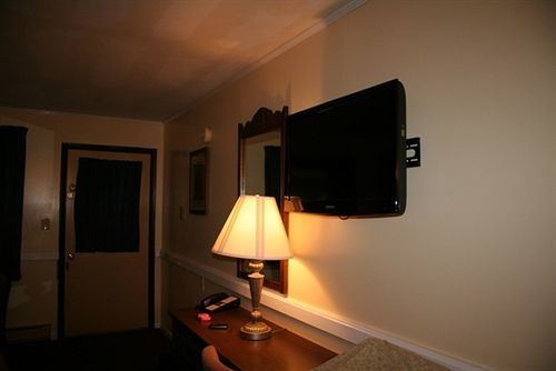 Cherry Lane Motor Inn Amish Country Ronks Exterior photo